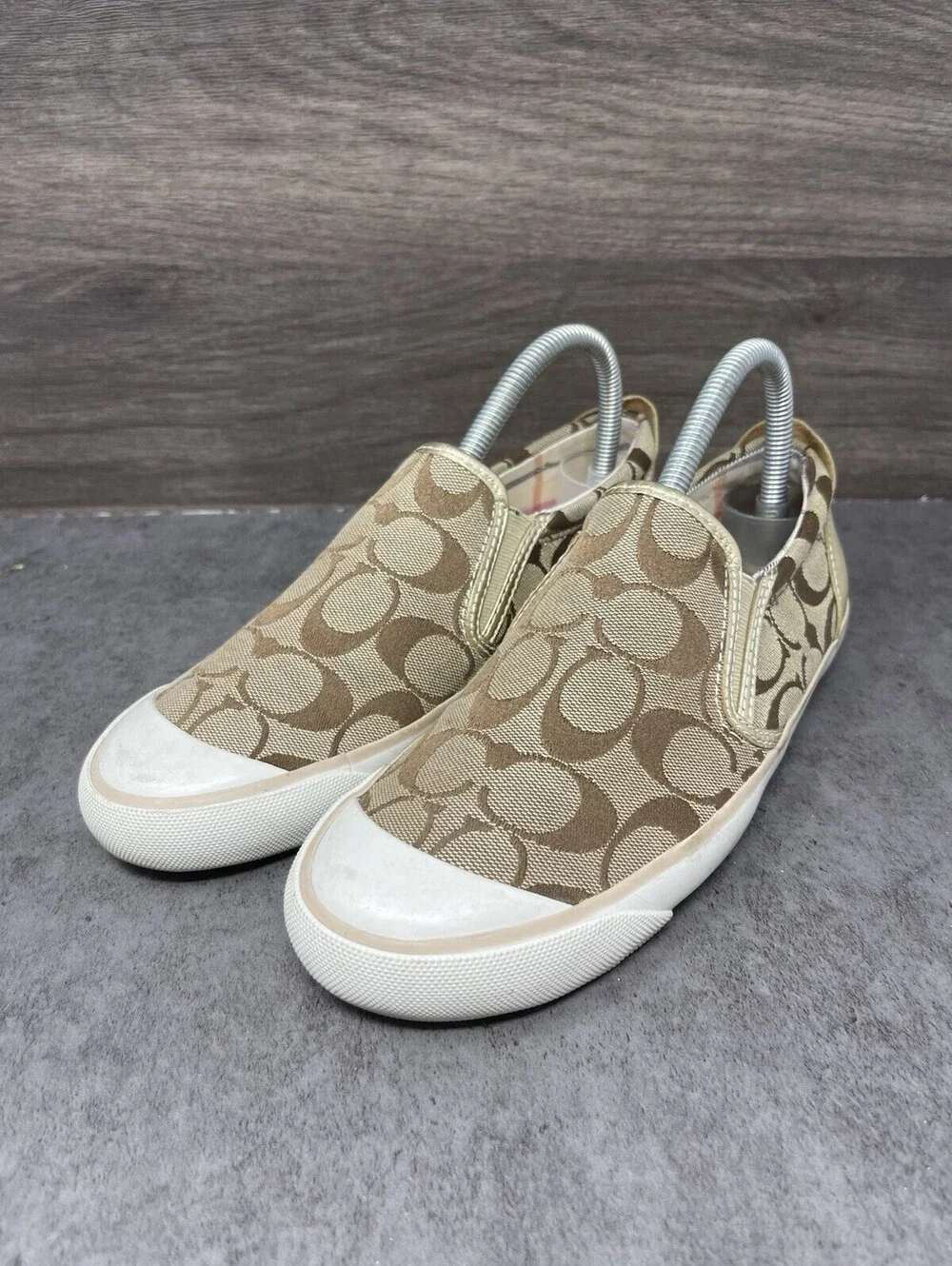 COACH Beale Slip On Shoes Womens Size 7 Gold Monogram Logo Sneakers